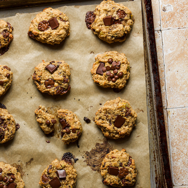 Easy Banana, Peanut Butter and Oat Cookies