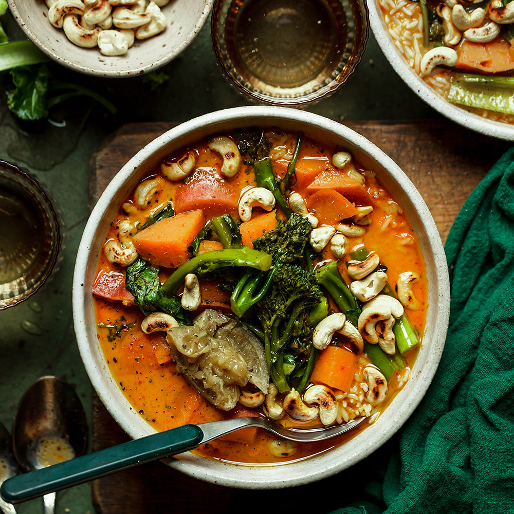 Thai-inspired red curry with toasted cashews